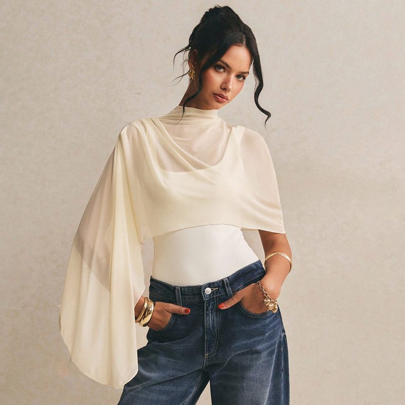 Cremefarbenes Capelet-Set