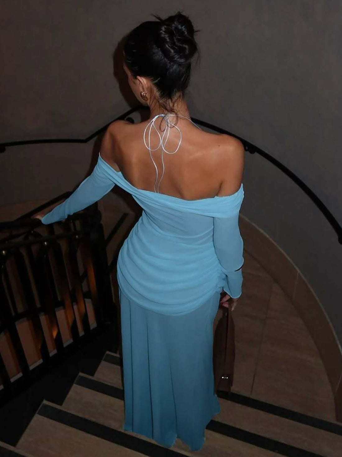 Maxikleid mit Schulterfreiem Ausschnitt und Cut-outs