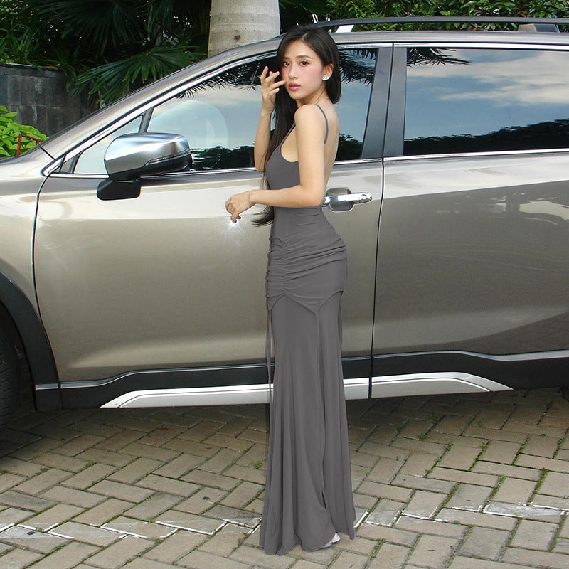 Gerafftes Maxikleid mit Trägern