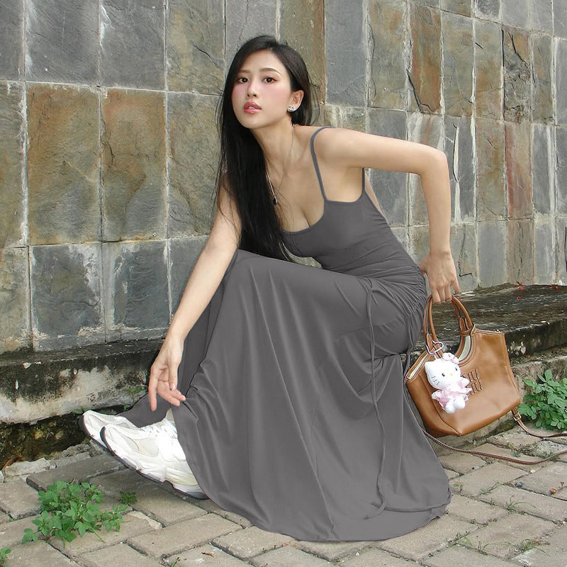 Gerafftes Maxikleid mit Trägern