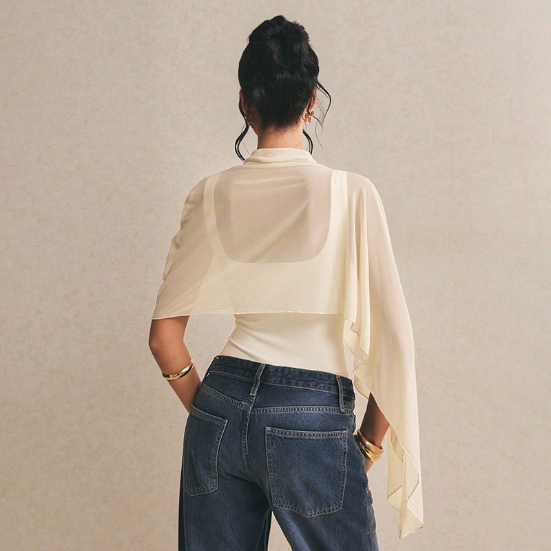 Cremefarbenes Capelet-Set