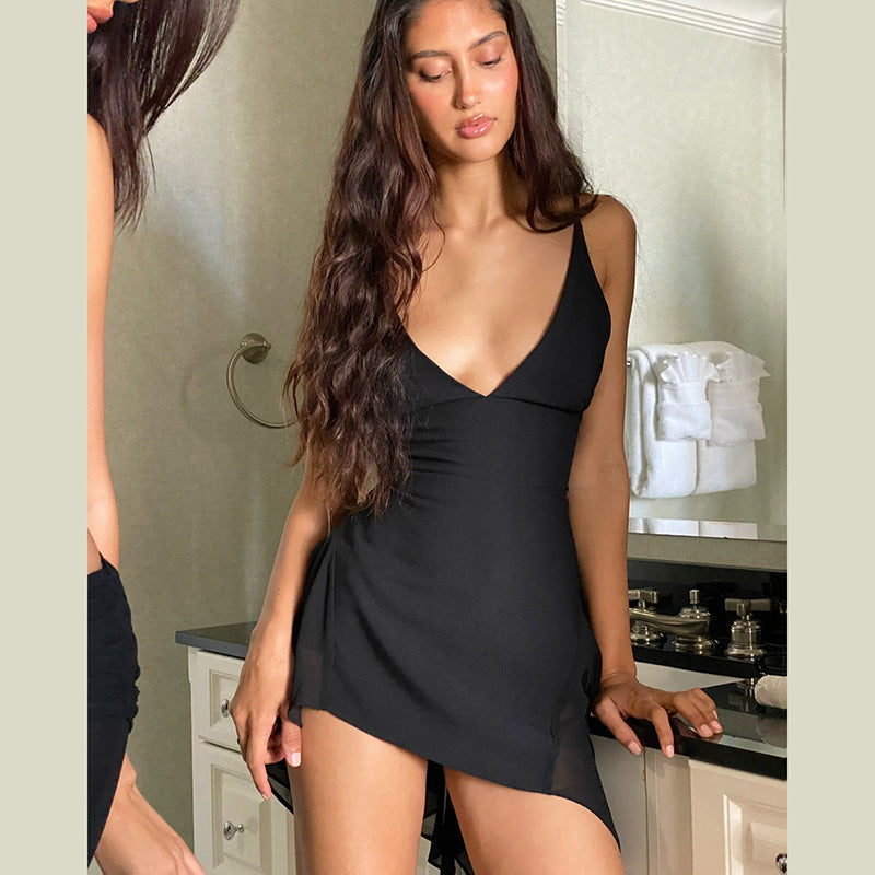 Asymmetrisches Schalkleid in Minilänge
